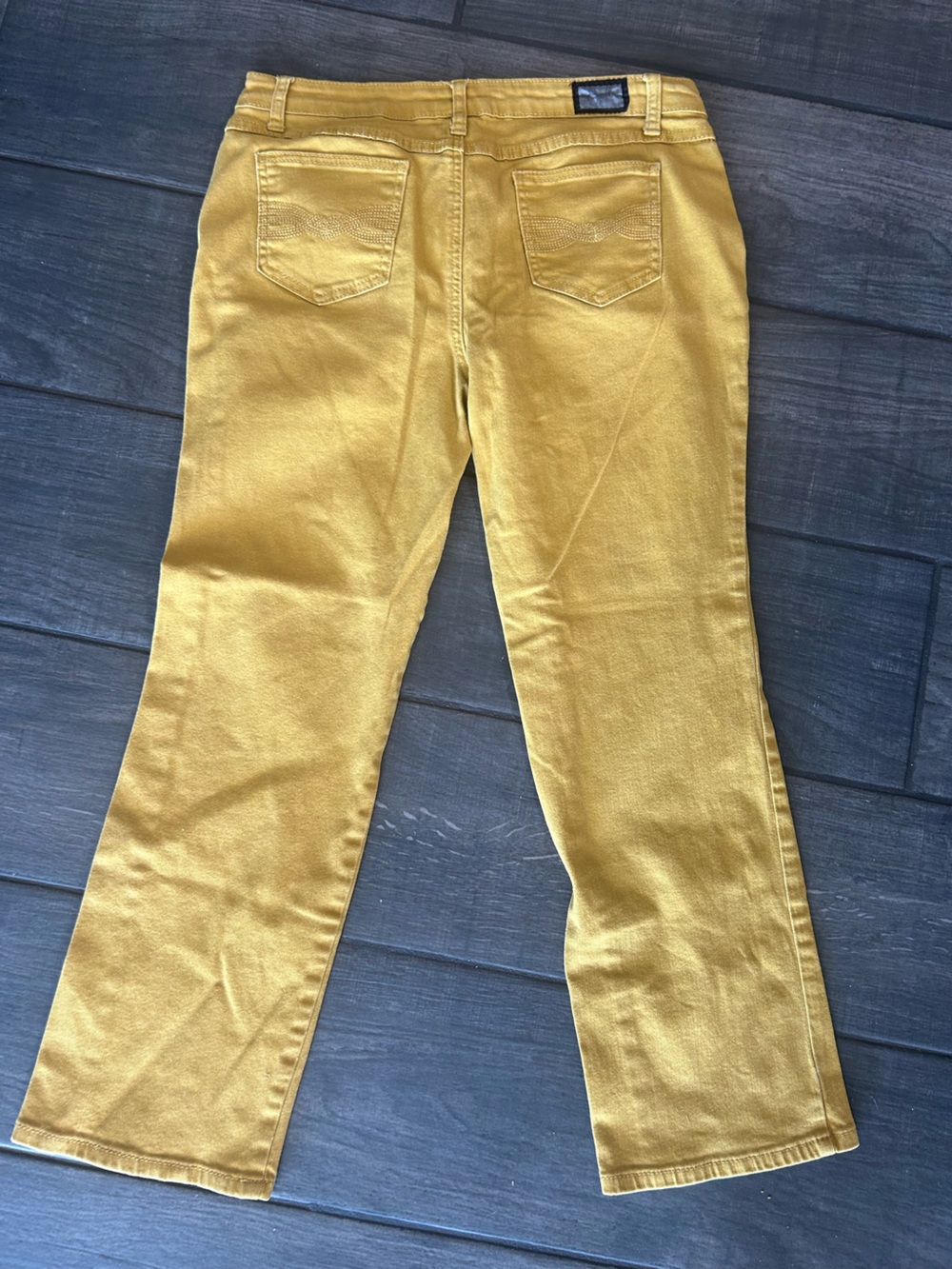 Earl Jeans size 12 P Women's Straight-Leg Jeans - Picture 4 of 4